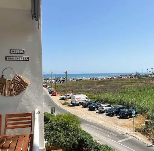 Nieuw: Bello Horizonte, House By The Sea