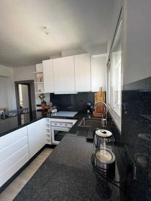 Apartment Nieuw: Horizonte, House By The Sea *